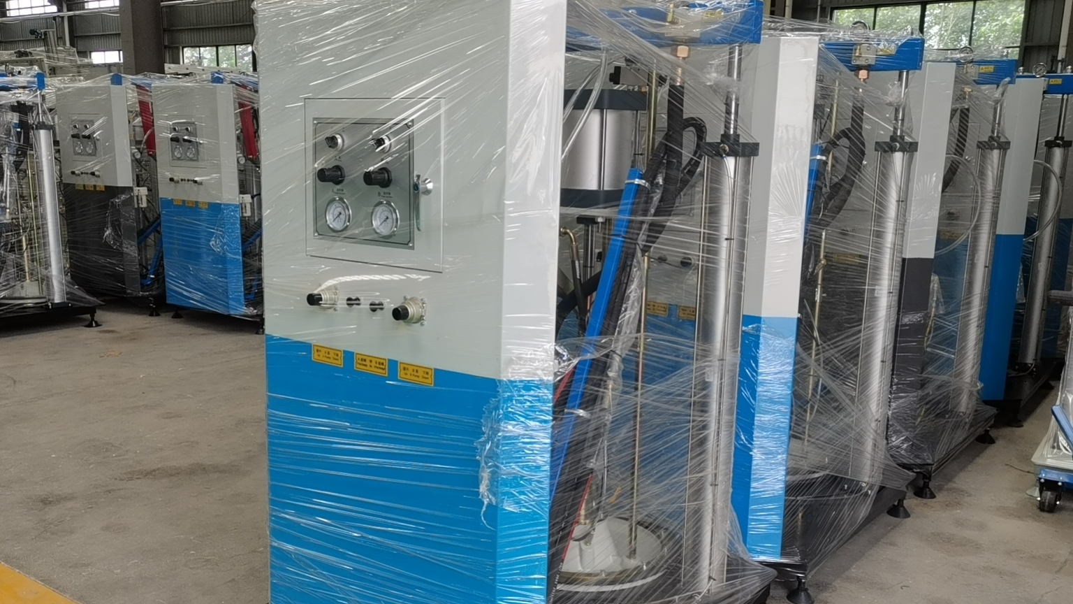 雙組份打膠機：工業(yè)生產(chǎn)的高效密封利器